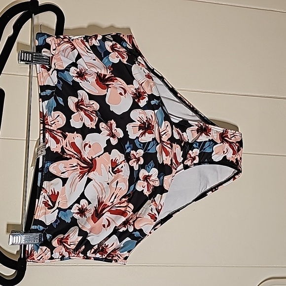 Womens Tankini Swimsuit Ruffled Top with High Waisted Bottoms•Large - Picture 8 of 10